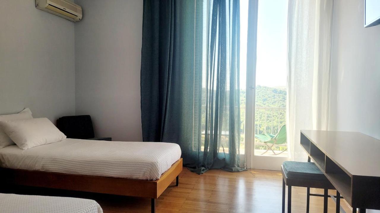 Theoxenia Hotel Andritsaina Exteriör bild
