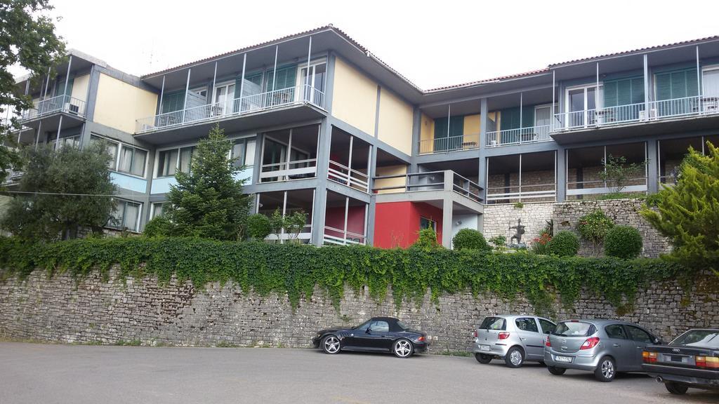 Theoxenia Hotel Andritsaina Exteriör bild