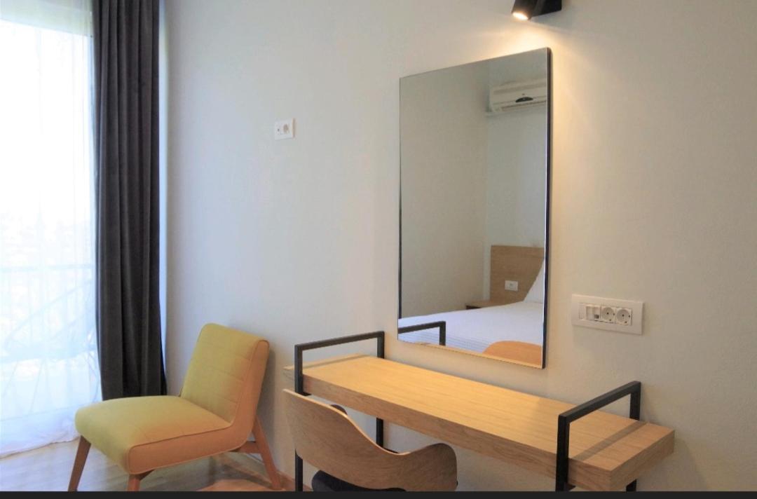 Theoxenia Hotel Andritsaina Rum bild
